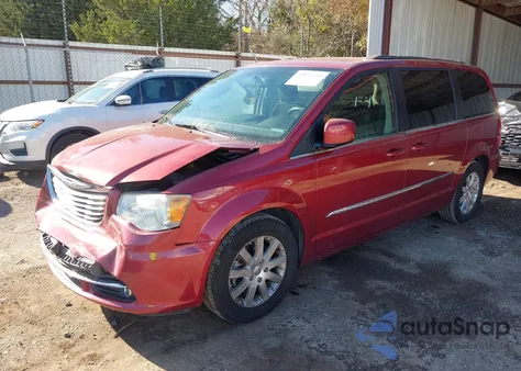 2015 Chrysler Town & Country Touring z USA, uszkodzony, nr VIN 2C4RC1BG5FR583176